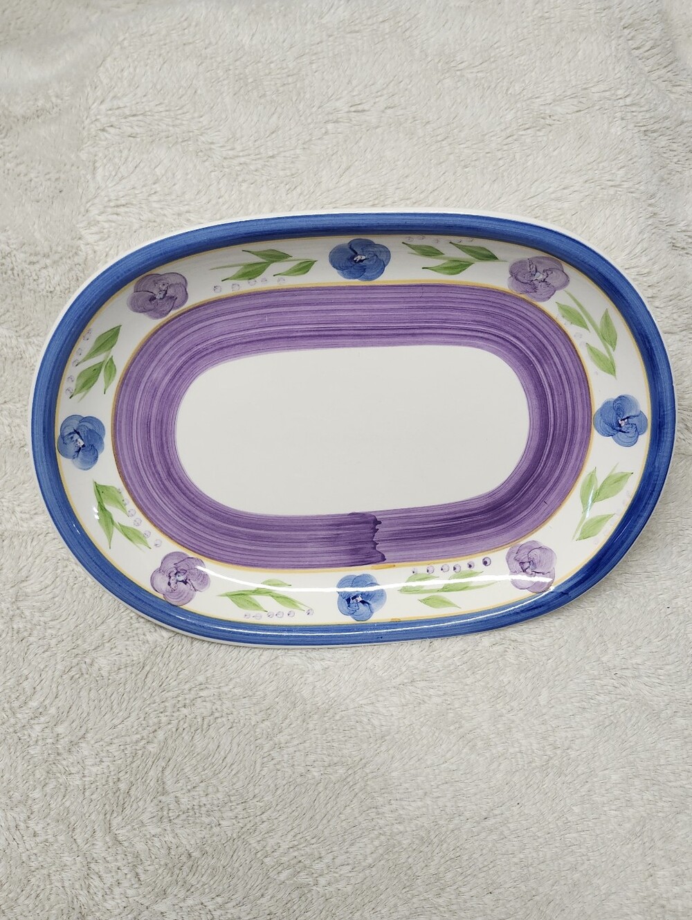 ☆• Vintage Gibson Oval Platter, 12" X 8.5", Purple Blue Flowers 1999 *Chipped